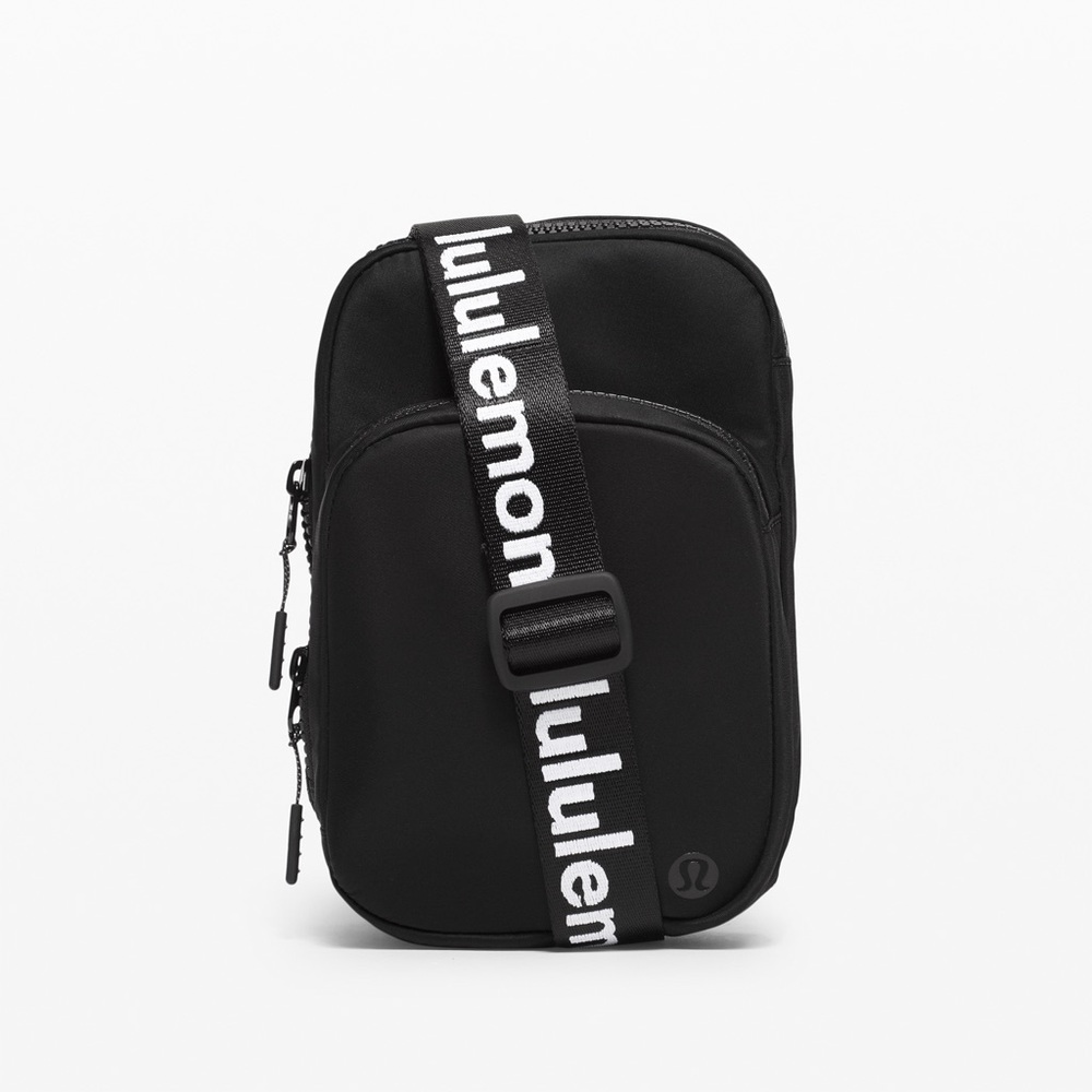 The Rest is Written Crossbody Bag 2L Lululemon